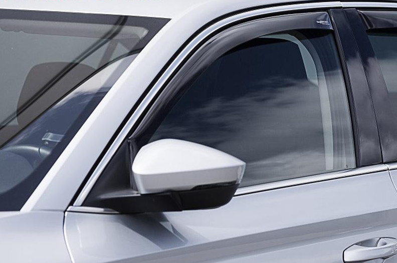 0025 Вітровики передні