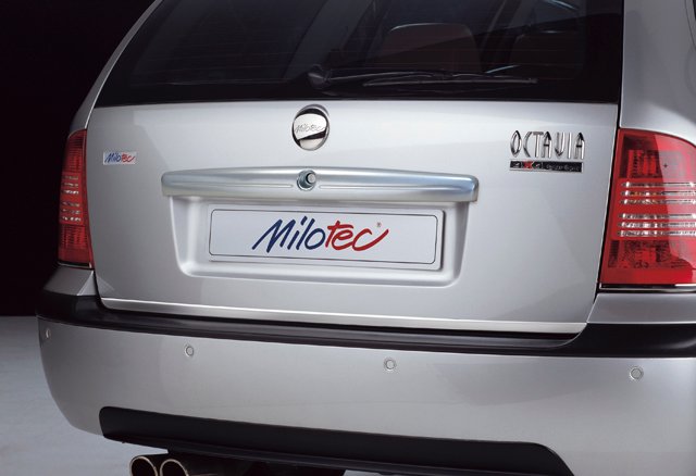 40915 Декоративна планка над номером