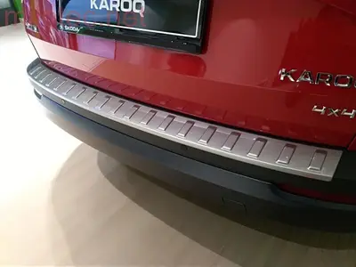 Накладка заднього бампера