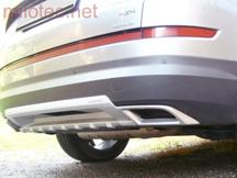 Накладка на задній бампер thumbnail 1