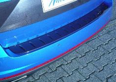 Накладка заднього бампера thumbnail 1