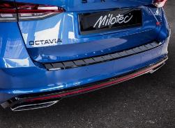 Накладка заднього бампера thumbnail 1